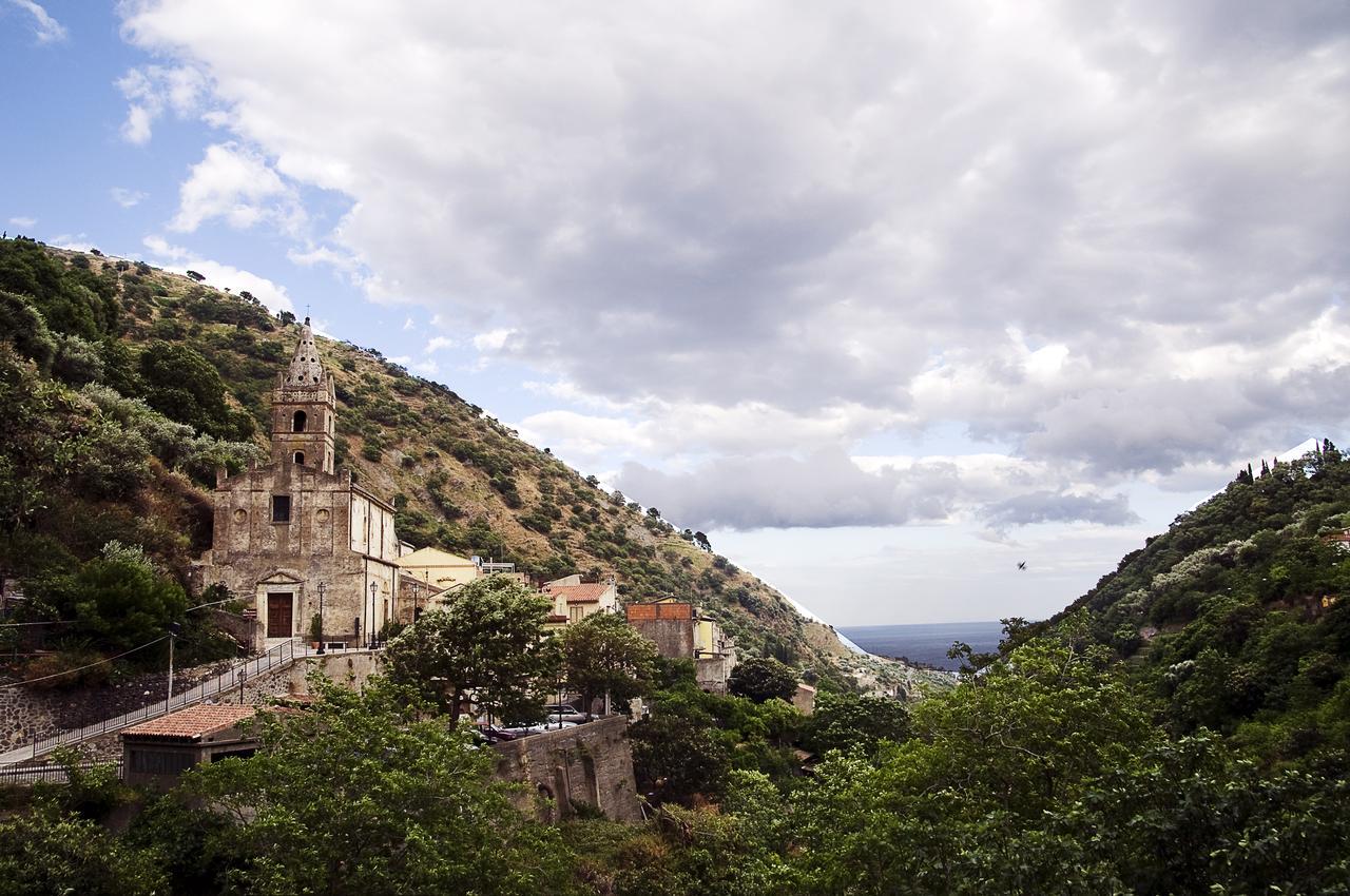 Отель Le Giare Itala Экстерьер фото